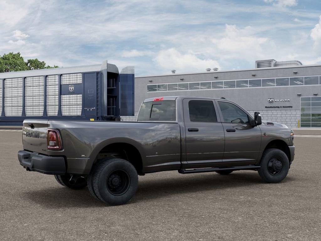 New 2026 RAM 3500 Tradesman AWD/4WD image 4