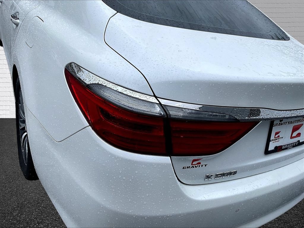 Used 2017 Kia K900 Luxury w/ VIP Package RWD image 19