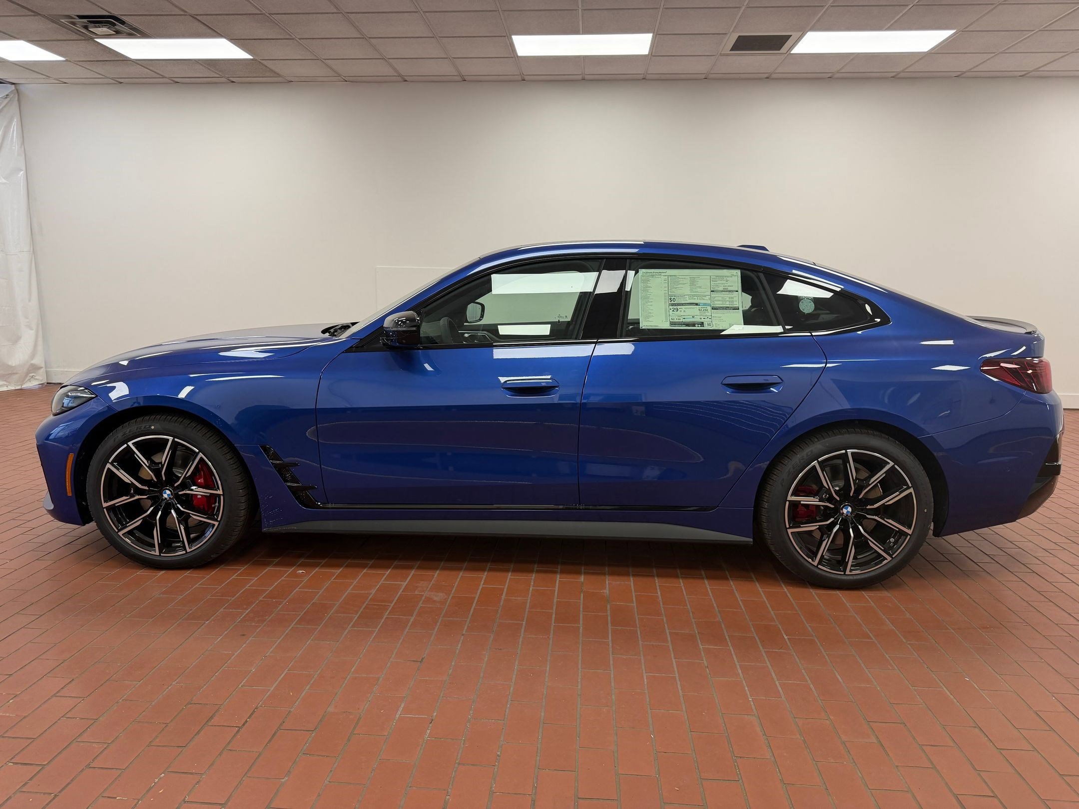 New 2026 BMW 430i xDrive w/ M Sport Package image 2