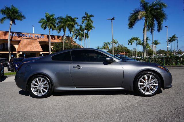 Used 2014 INFINITI Q60 Journey w/ Premium Package image 19