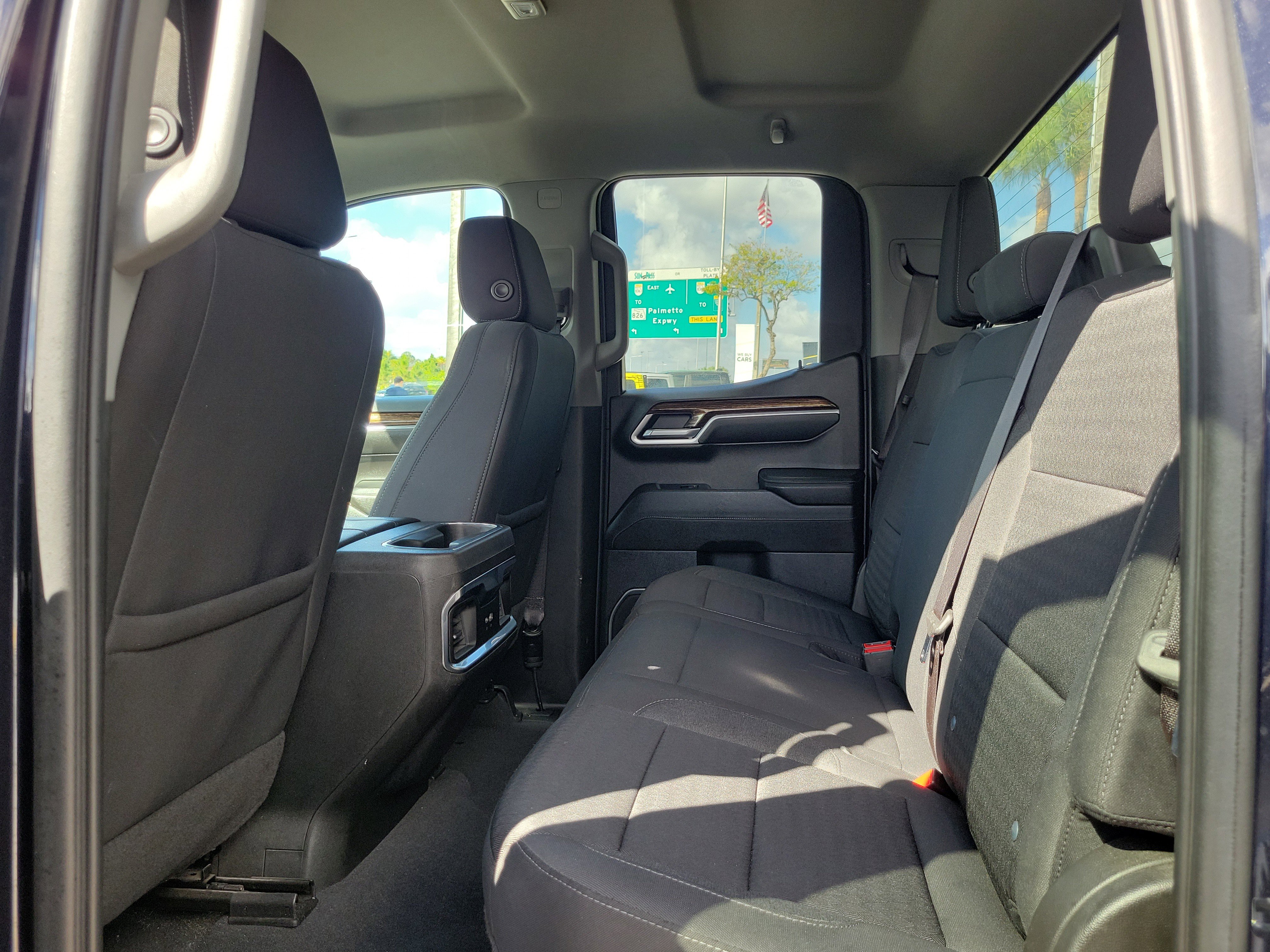 Used 2023 GMC Sierra 1500 Elevation image 14