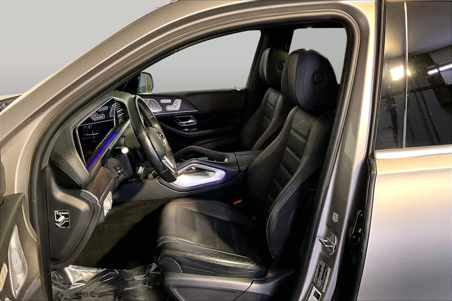 Used 2020 Mercedes-Benz GLS 450 4MATIC image 9
