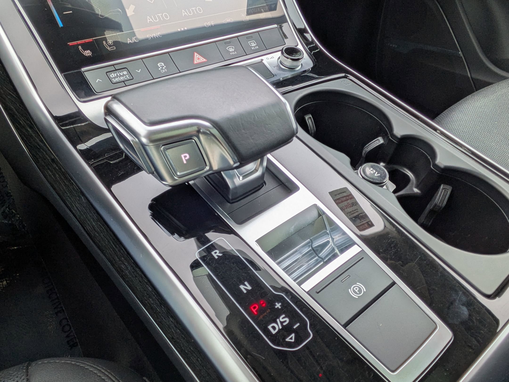 Used 2020 Audi Q7 3.0T Premium Plus image 16