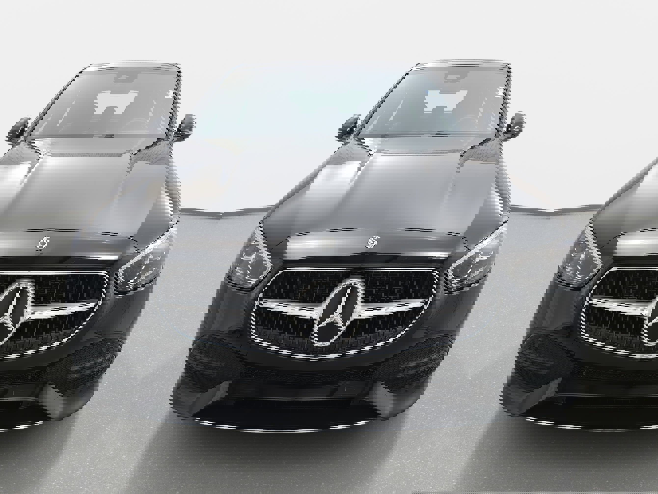 Used 2025 Mercedes-Benz C 300 Sedan image 2