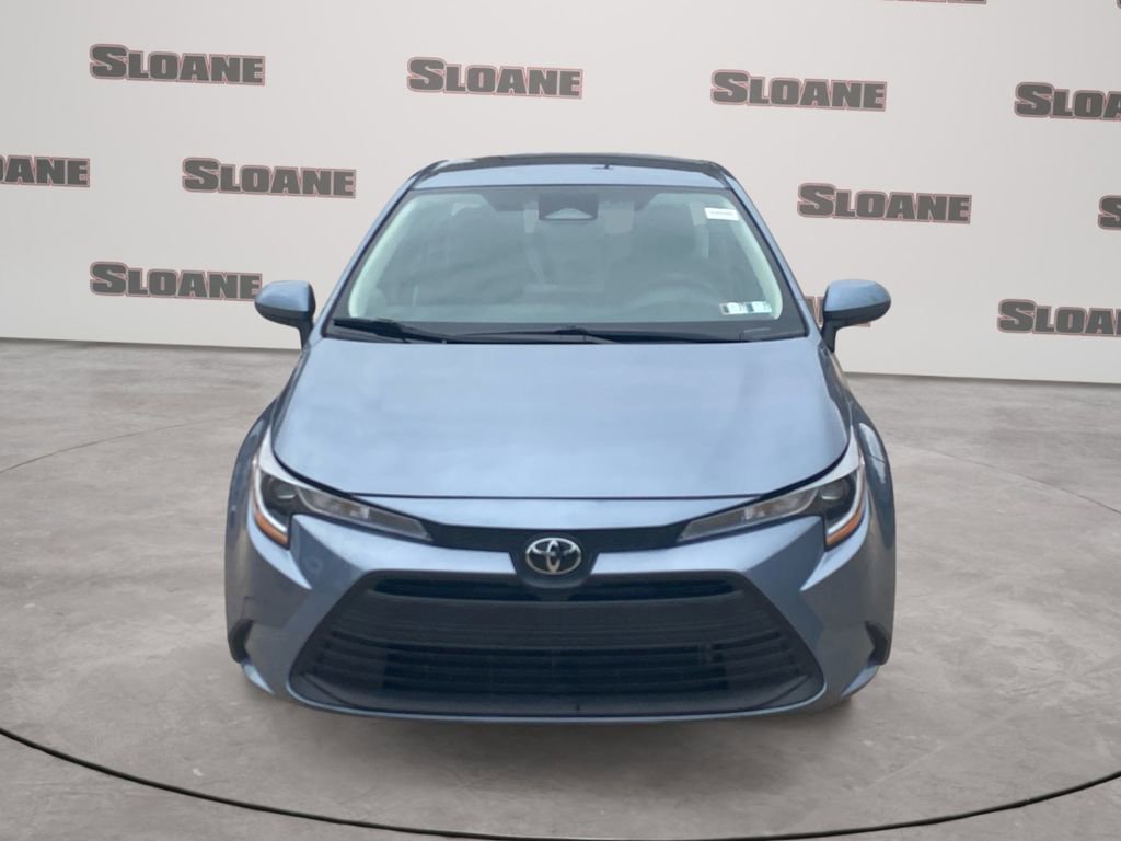 Used 2024 Toyota Corolla LE w/ LE Convenience Package image 8