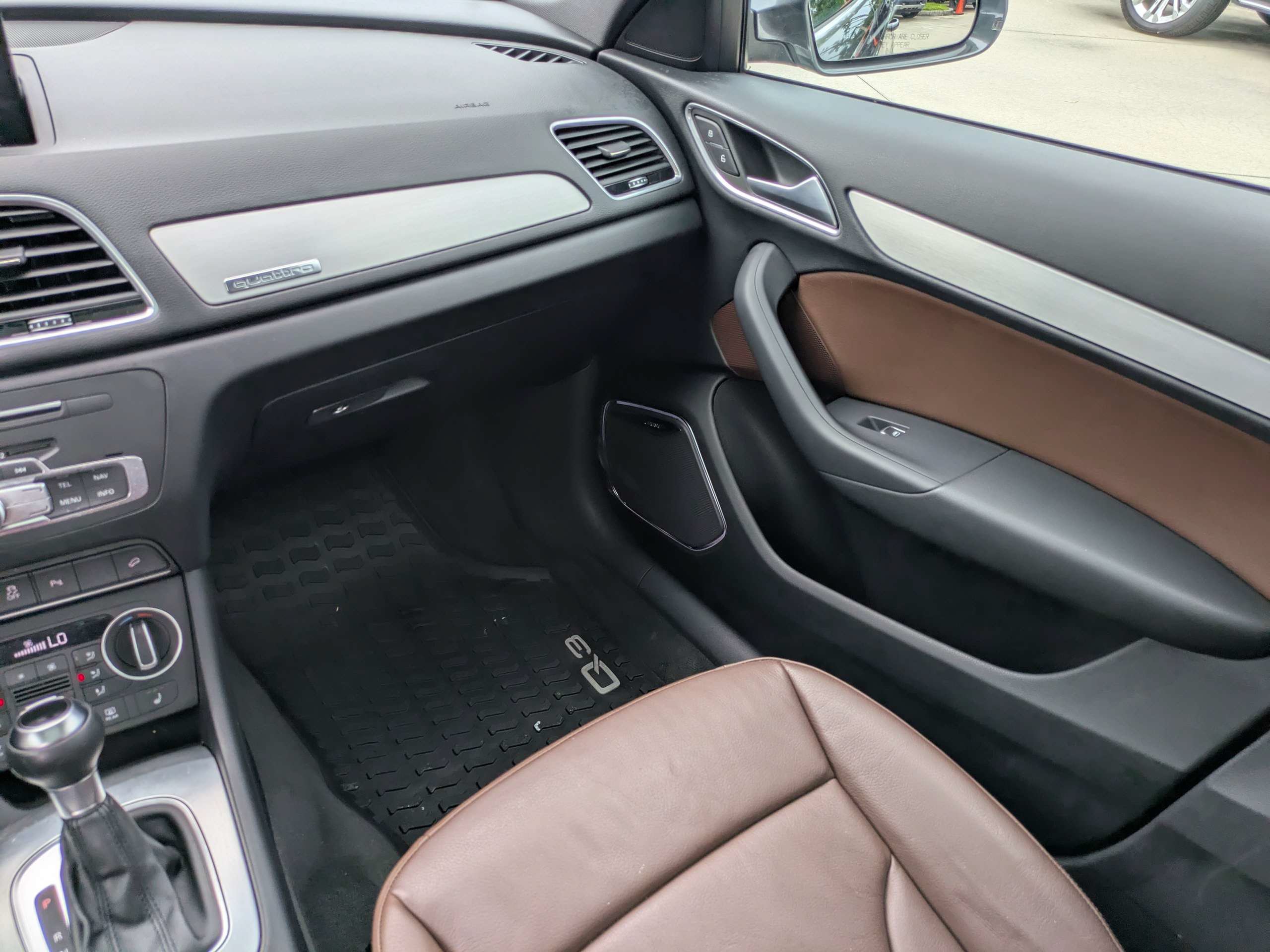Used 2018 Audi Q3 2.0T Premium Plus AWD/4WD image 16