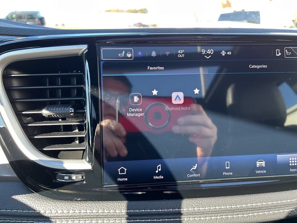 New 2026 Chrysler Pacifica Select AWD/4WD image 21