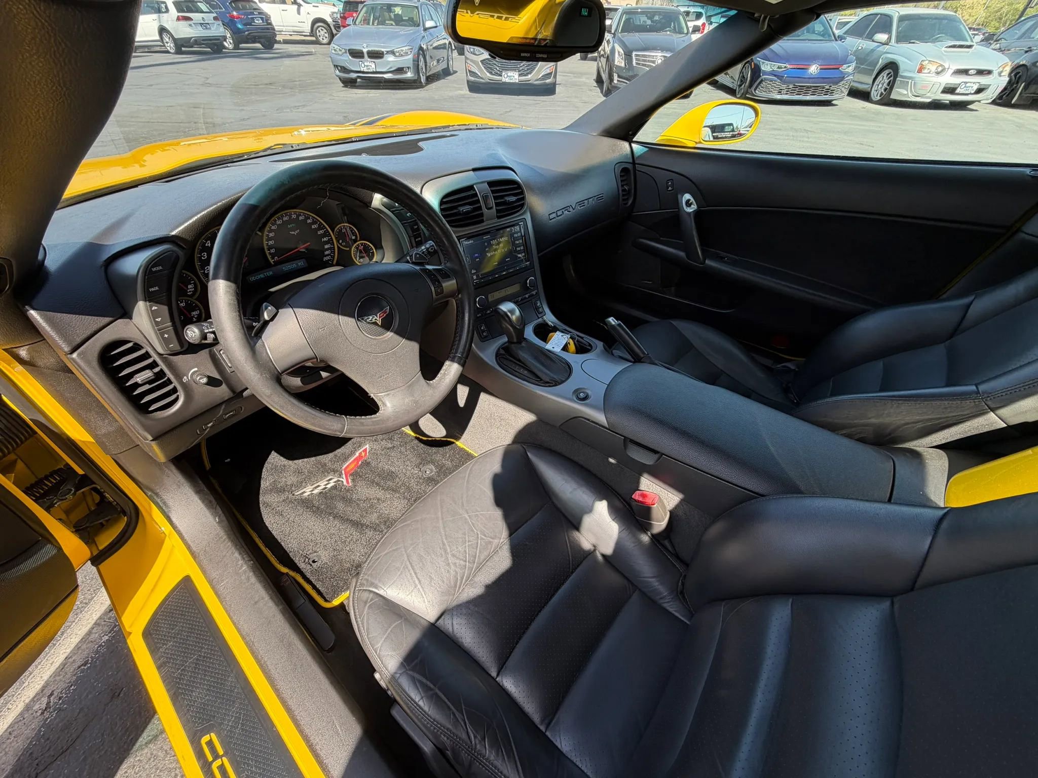 Used 2007 Chevrolet Corvette Convertible w/ Preferred Equipment Group RWD image 10