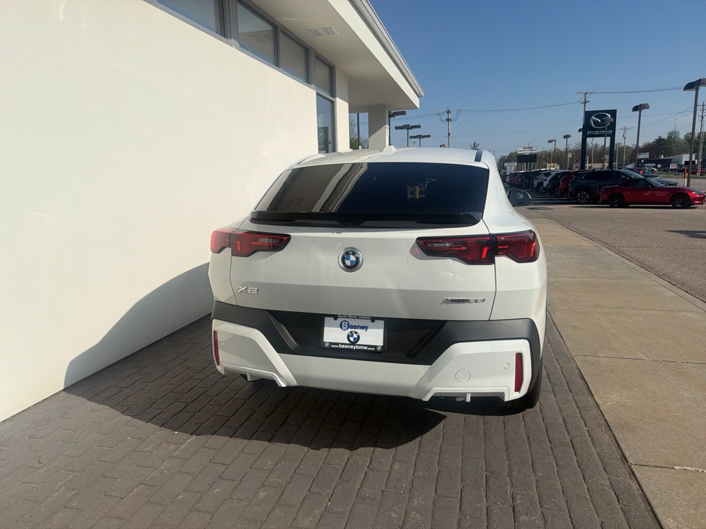 New 2026 BMW X2 xDrive28i w/ Convenience Package AWD/4WD image 7