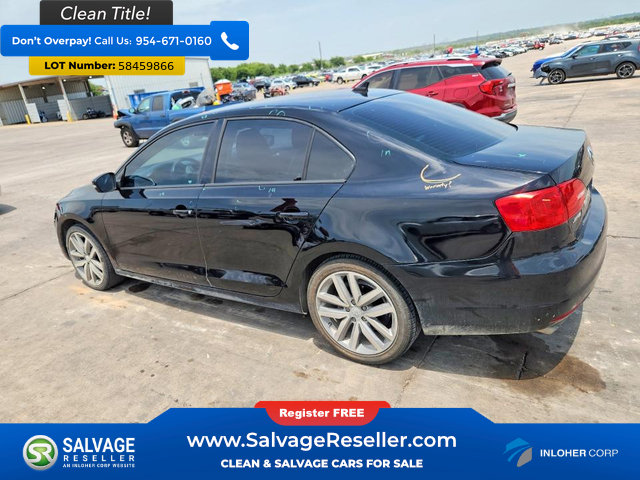 Used 2014 Volkswagen Jetta SE FWD image 3