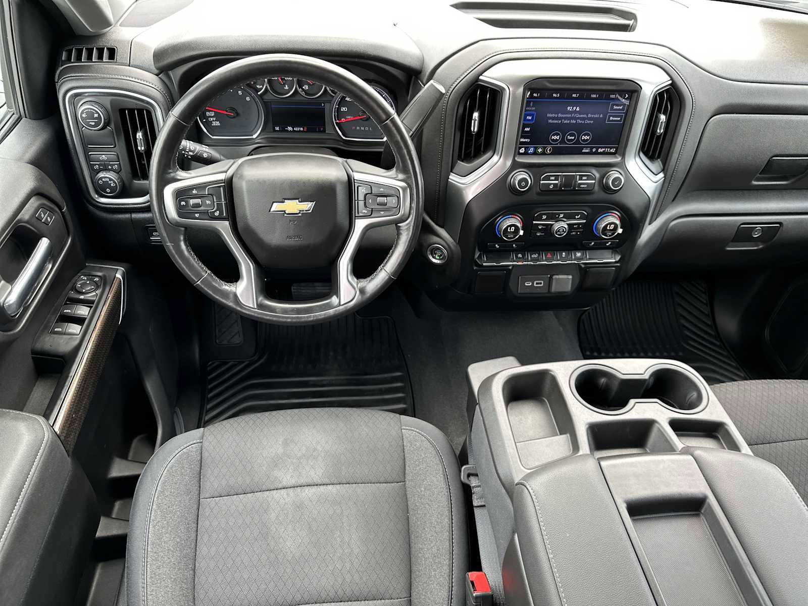 Used 2019 Chevrolet Silverado 1500 LT w/ All-Star Edition RWD image 13