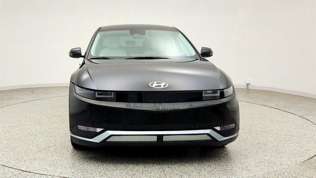 Used 2023 Hyundai Ioniq 5 SEL AWD/4WD image 2