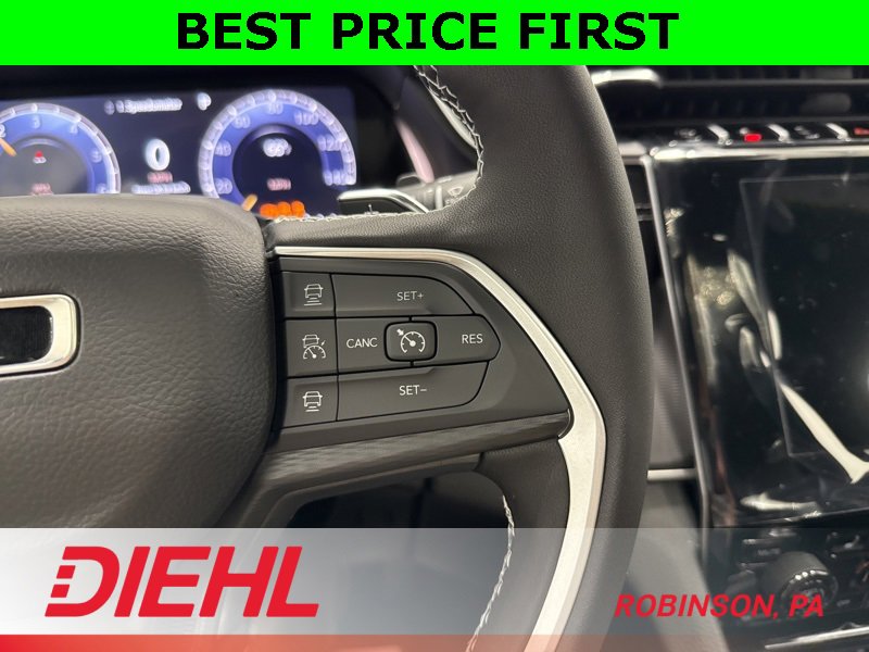 New 2025 Jeep Grand Cherokee Altitude image 26