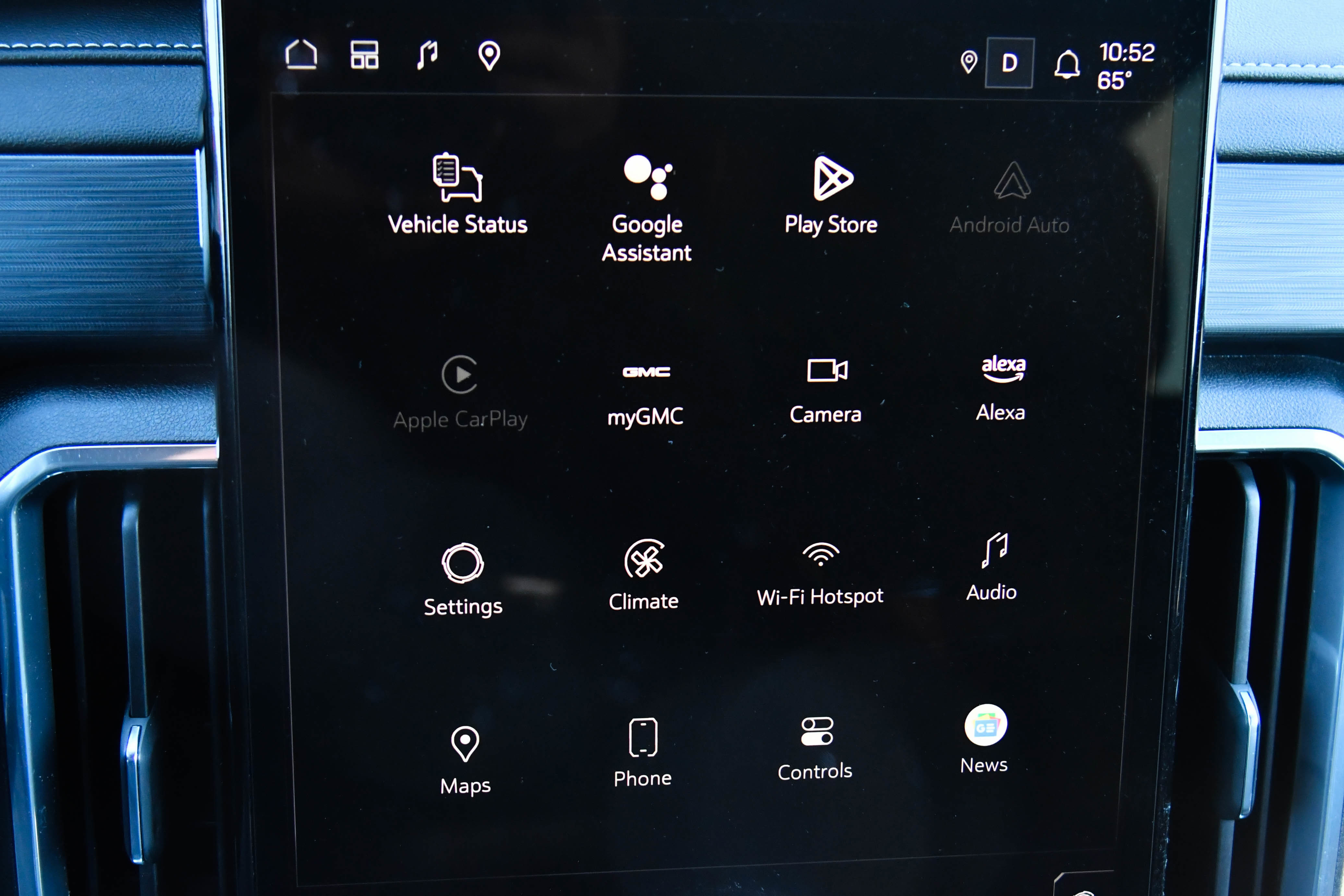 Used 2024 GMC Acadia Elevation image 26