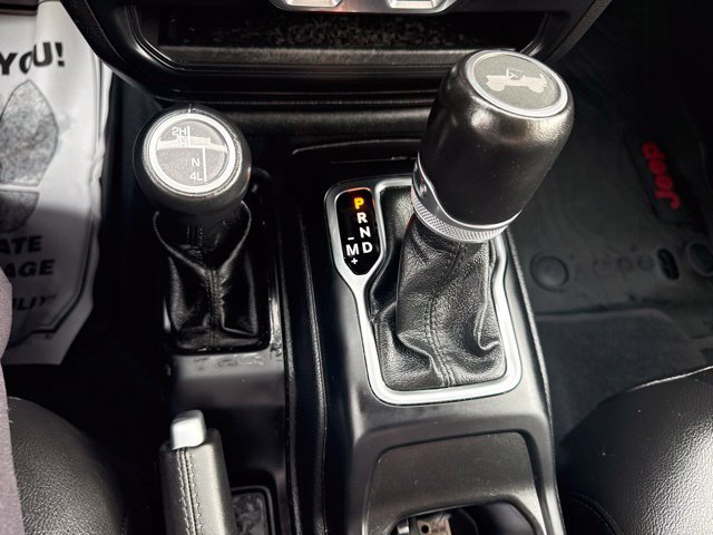 Used 2021 Jeep Wrangler Unlimited Sahara AWD/4WD image 22
