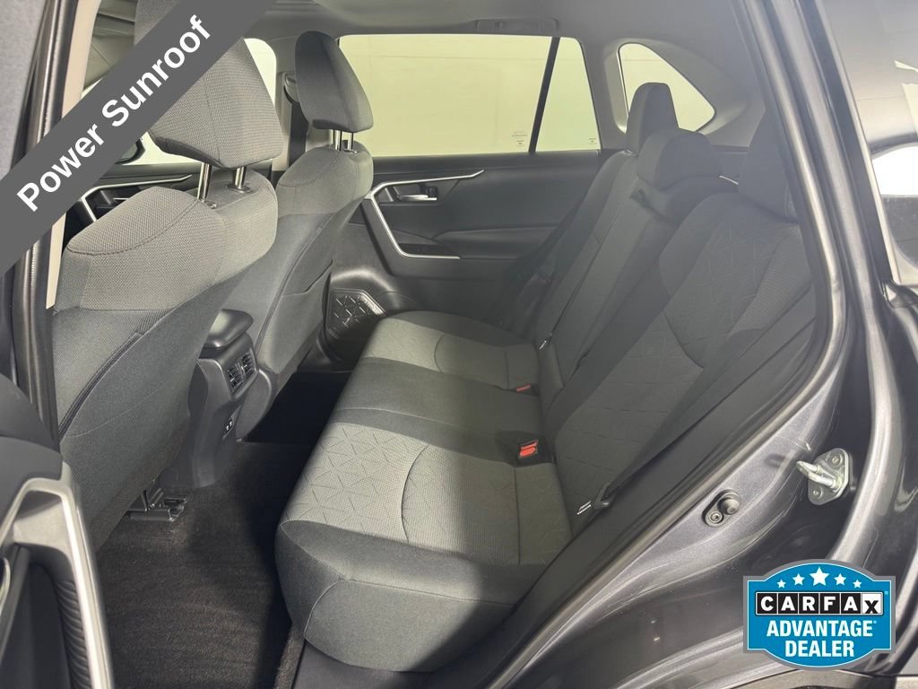 Used 2019 Toyota RAV4 XLE w/ Convenience Package AWD/4WD image 25