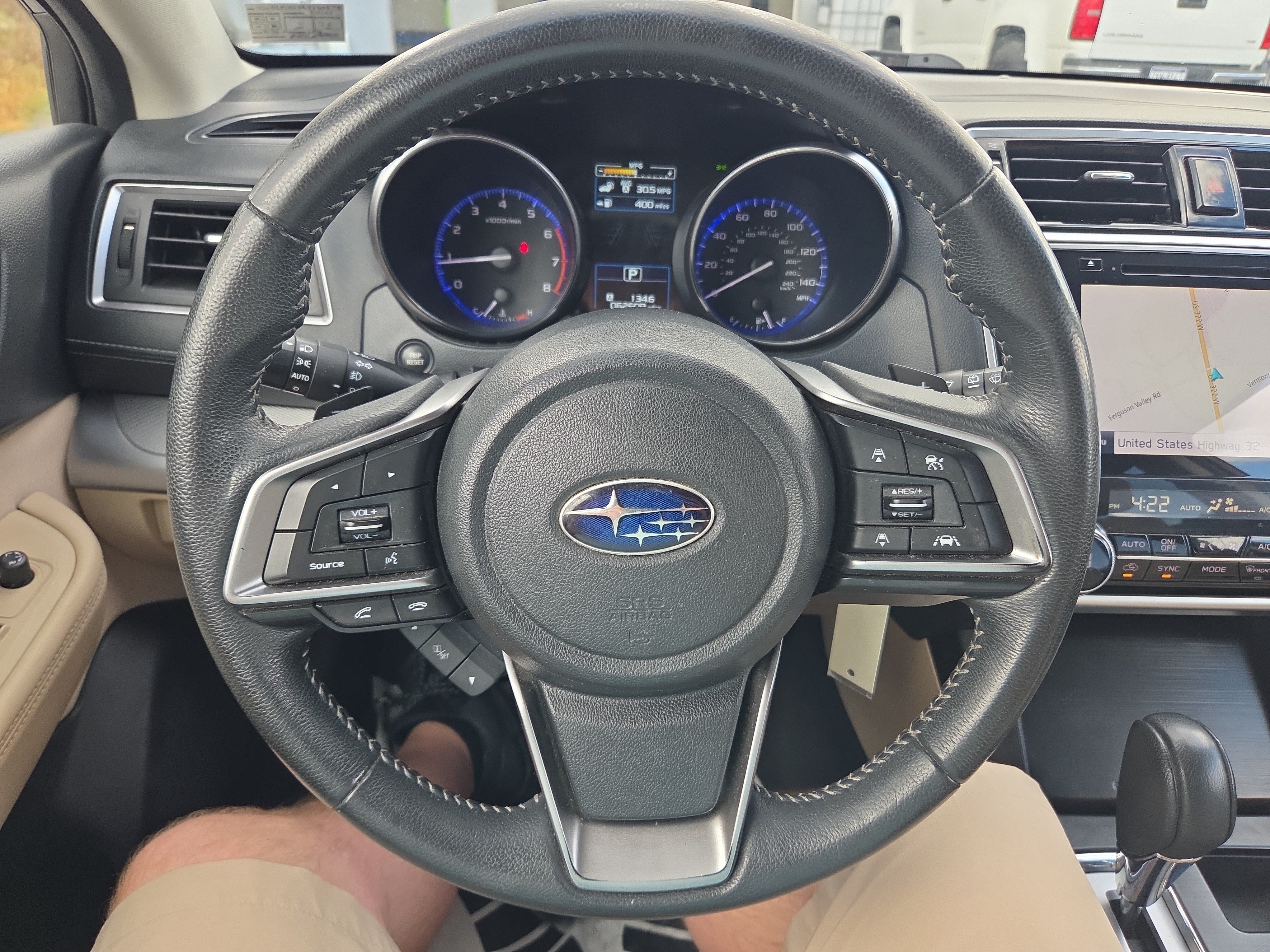 Used 2019 Subaru Outback 2.5i Premium w/ Popular Package #2 AWD/4WD image 17