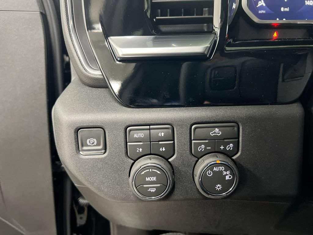New 2026 Chevrolet Silverado 1500 LT w/ All Star Edition Plus AWD/4WD image 19