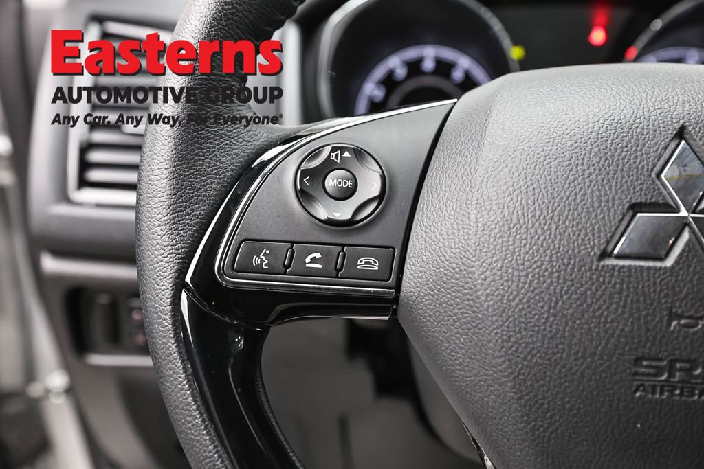 Used 2025 Mitsubishi Outlander Sport AWD image 14