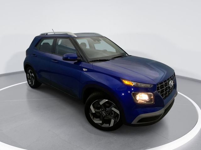 Certified 2026 Hyundai Venue SEL FWD image 1