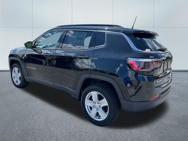 Used 2022 Jeep Compass Latitude w/ Convenience Group AWD/4WD image 6