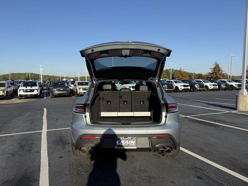 Used 2022 Porsche Macan S w/ Premium Package Plus image 7