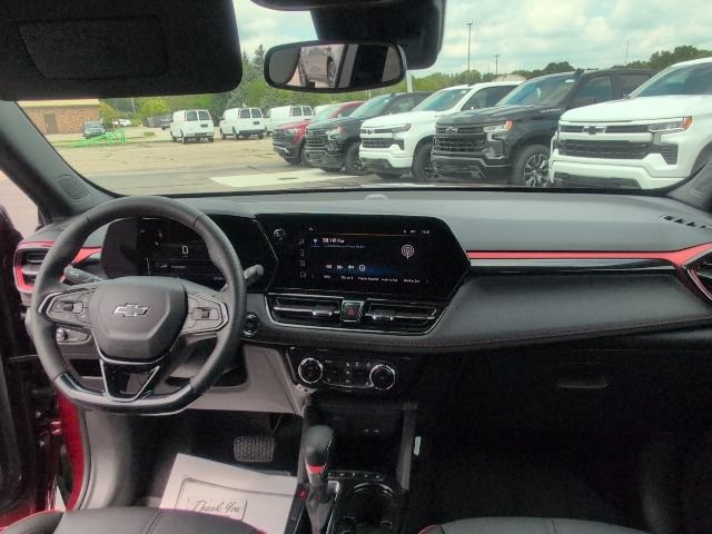 Used 2025 Chevrolet TrailBlazer RS w/ Convenience Package FWD image 42