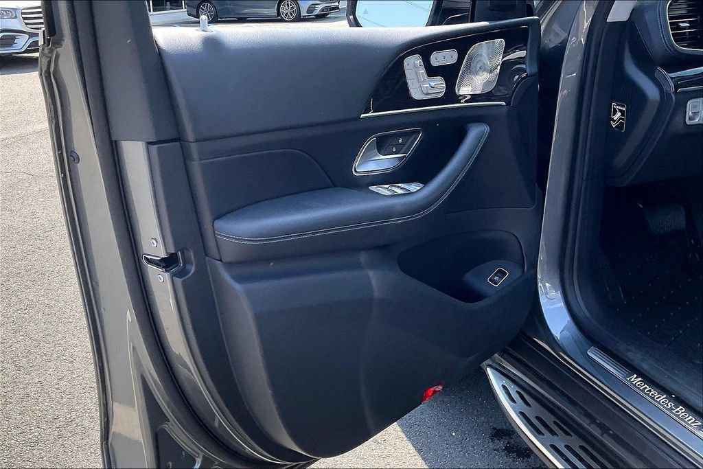 Certified 2023 Mercedes-Benz GLS 450 4MATIC image 15