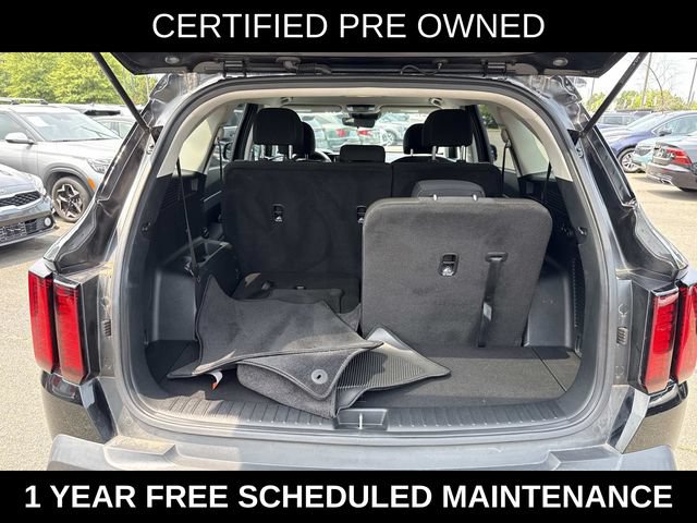 Used 2023 Kia Sorento LX FWD image 12