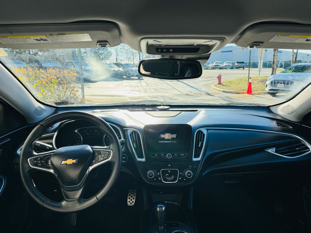 Used 2017 Chevrolet Malibu LT w/ Leather Package image 16