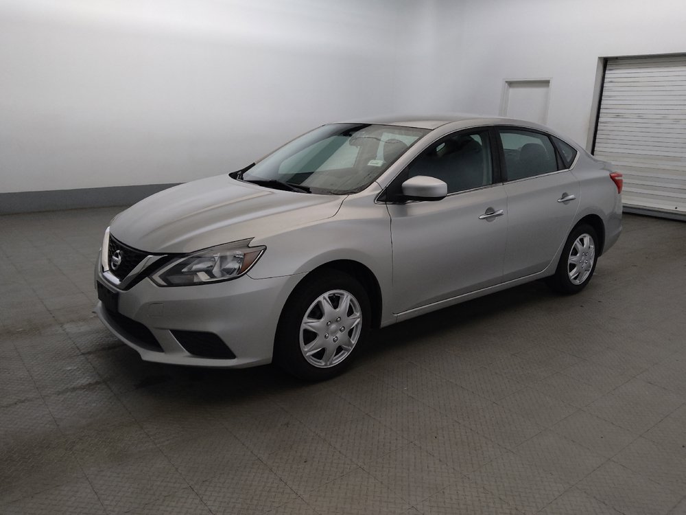 Used 2016 Nissan Sentra S FWD image 2