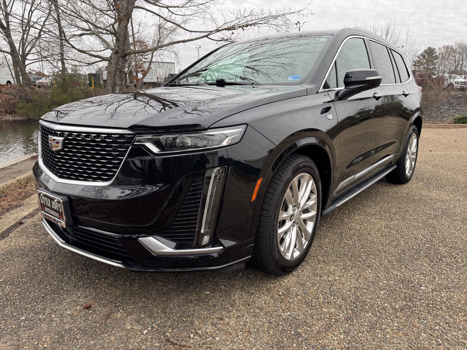 Used 2020 Cadillac XT6 Premium Luxury w/ Platinum Package image 11