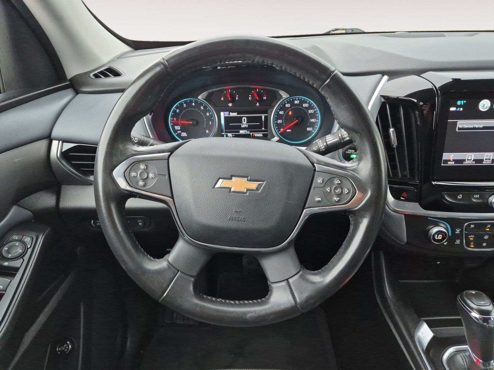 Used 2019 Chevrolet Traverse LT FWD image 13