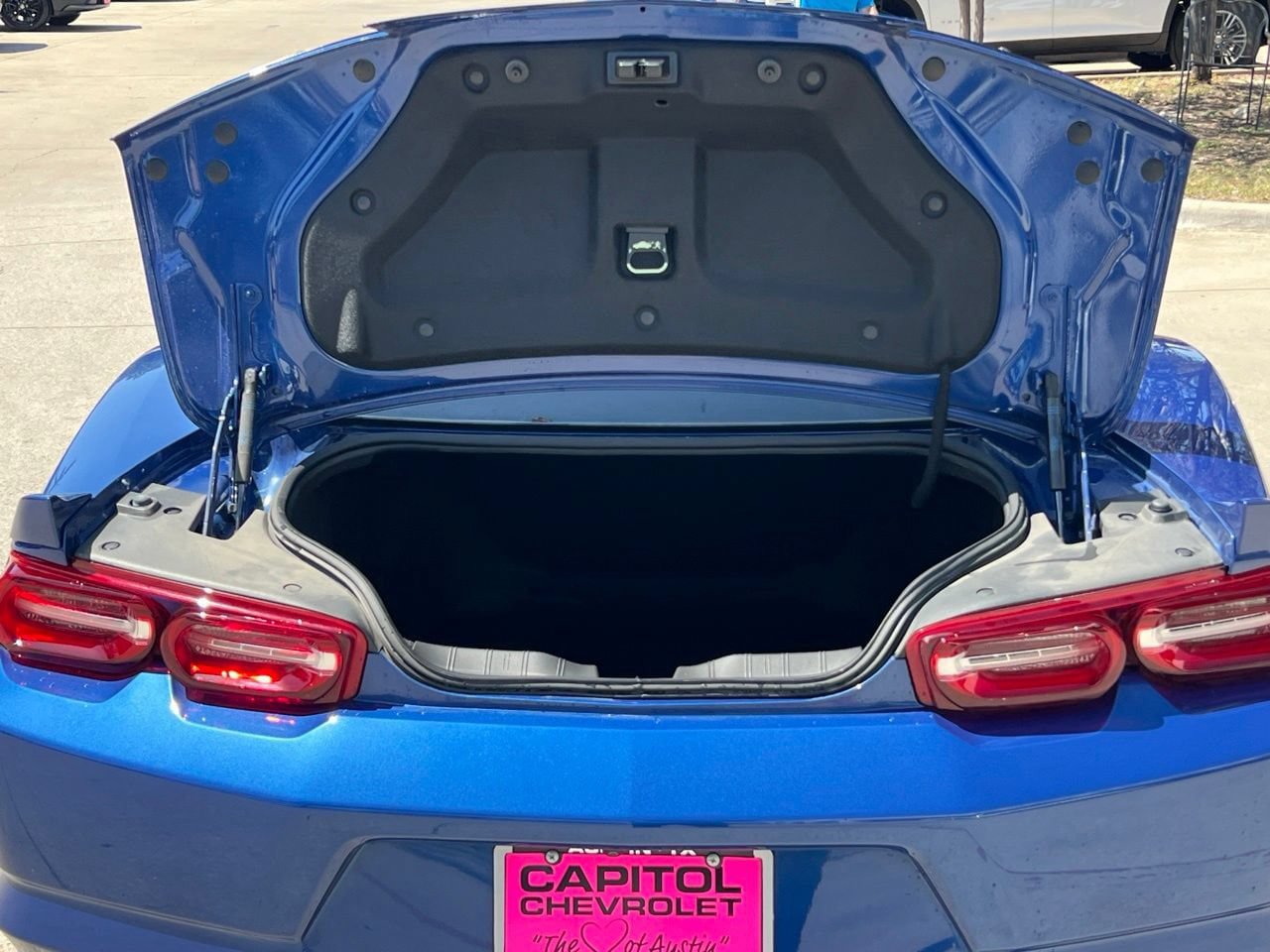 Used 2023 Chevrolet Camaro LT w/ Technology Package RWD image 24