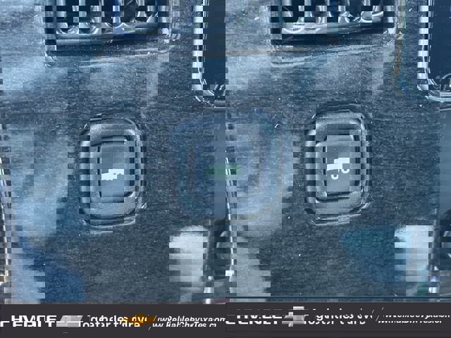 New 2025 Chevrolet Express 2500 w/ Driver Convenience Package image 29