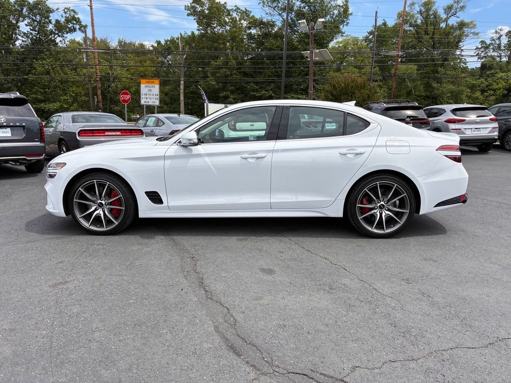 Used 2025 Genesis G70 2.5T AWD/4WD image 4
