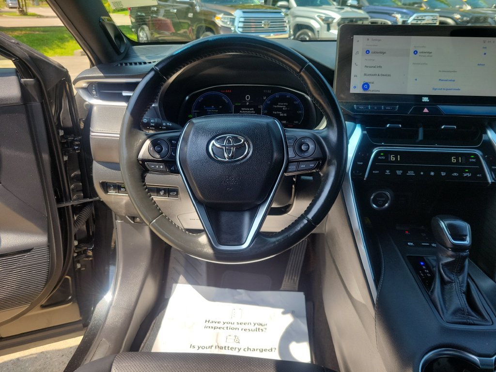 Certified 2024 Toyota Venza Limited AWD/4WD image 16