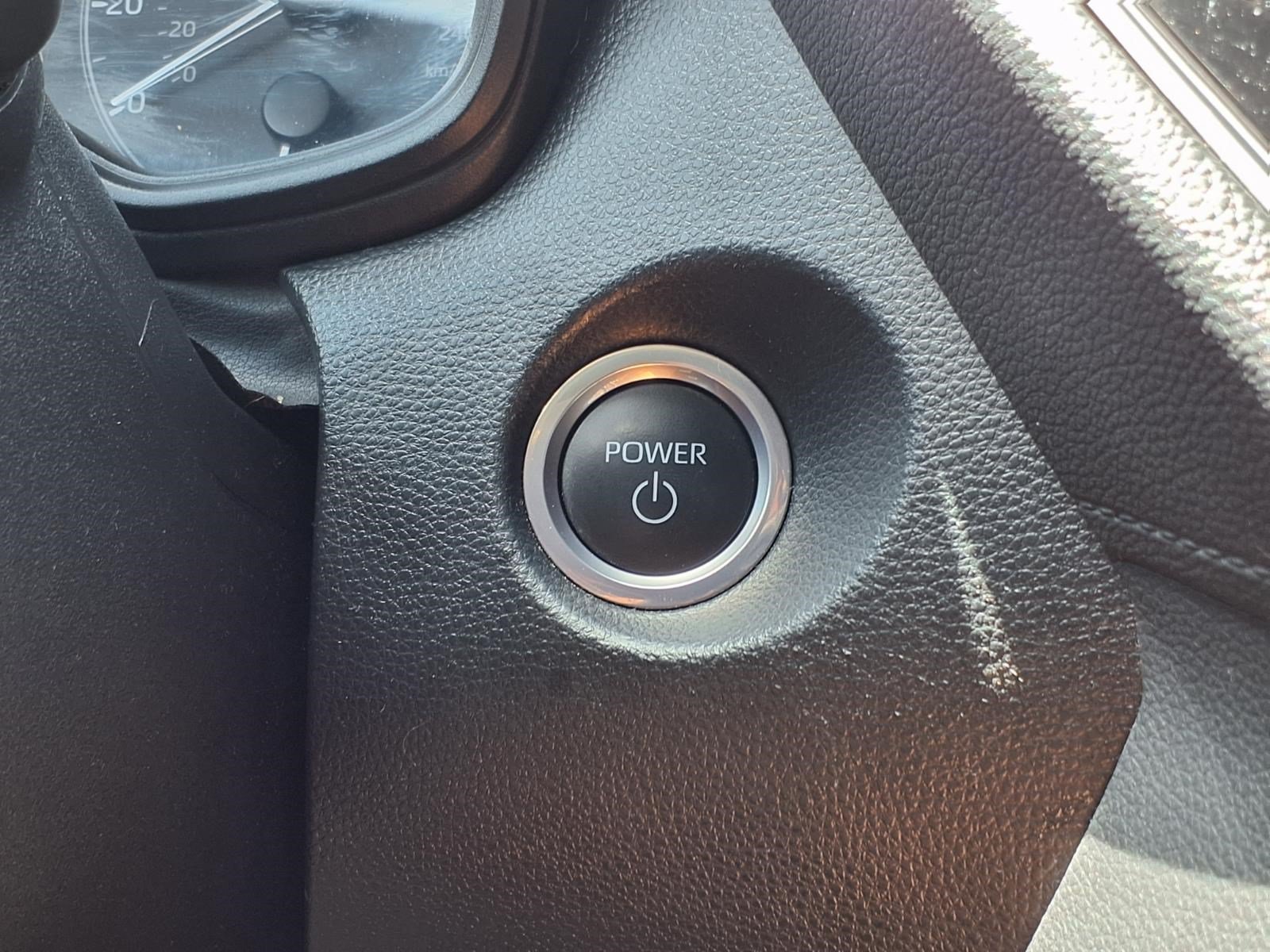 Used 2023 Toyota Corolla Cross AWD Hybrid image 26