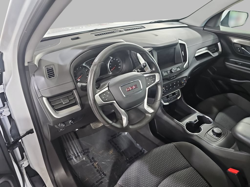 Used 2023 GMC Terrain SLE w/ LPO, Floor Liner Package AWD/4WD image 19