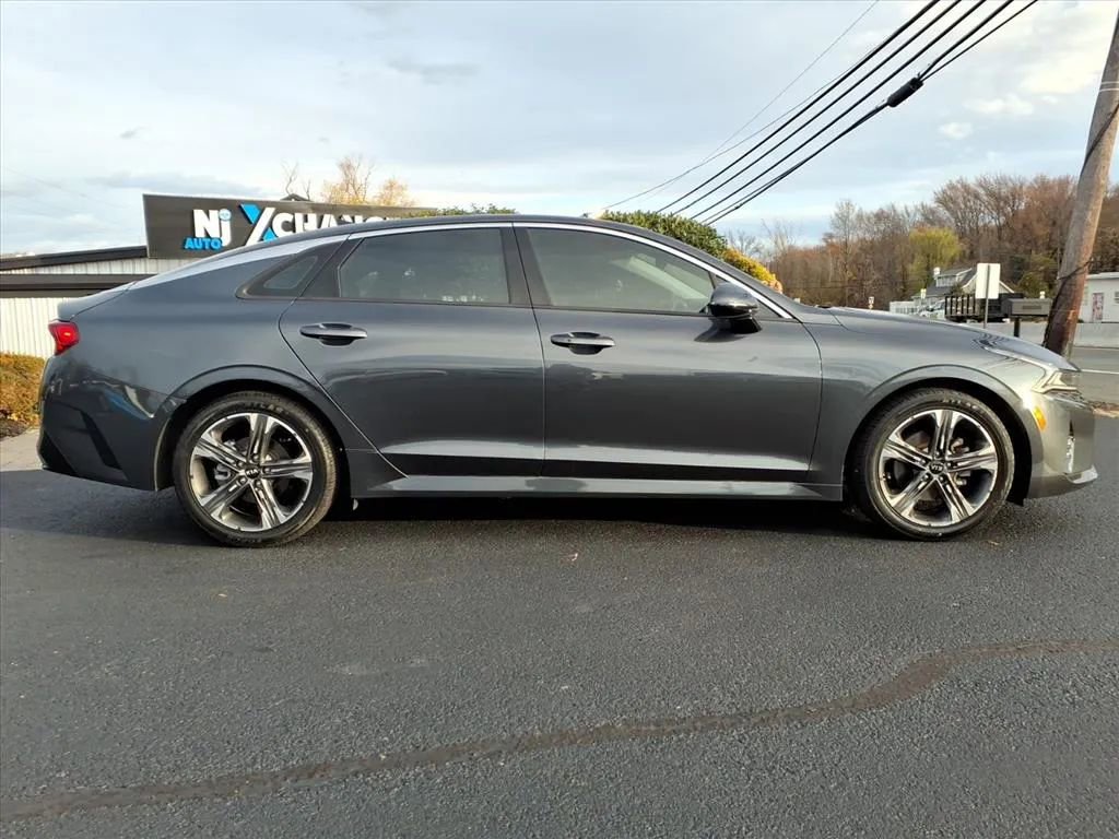 Used 2021 Kia K5 EX w/ EX Premium Package image 2