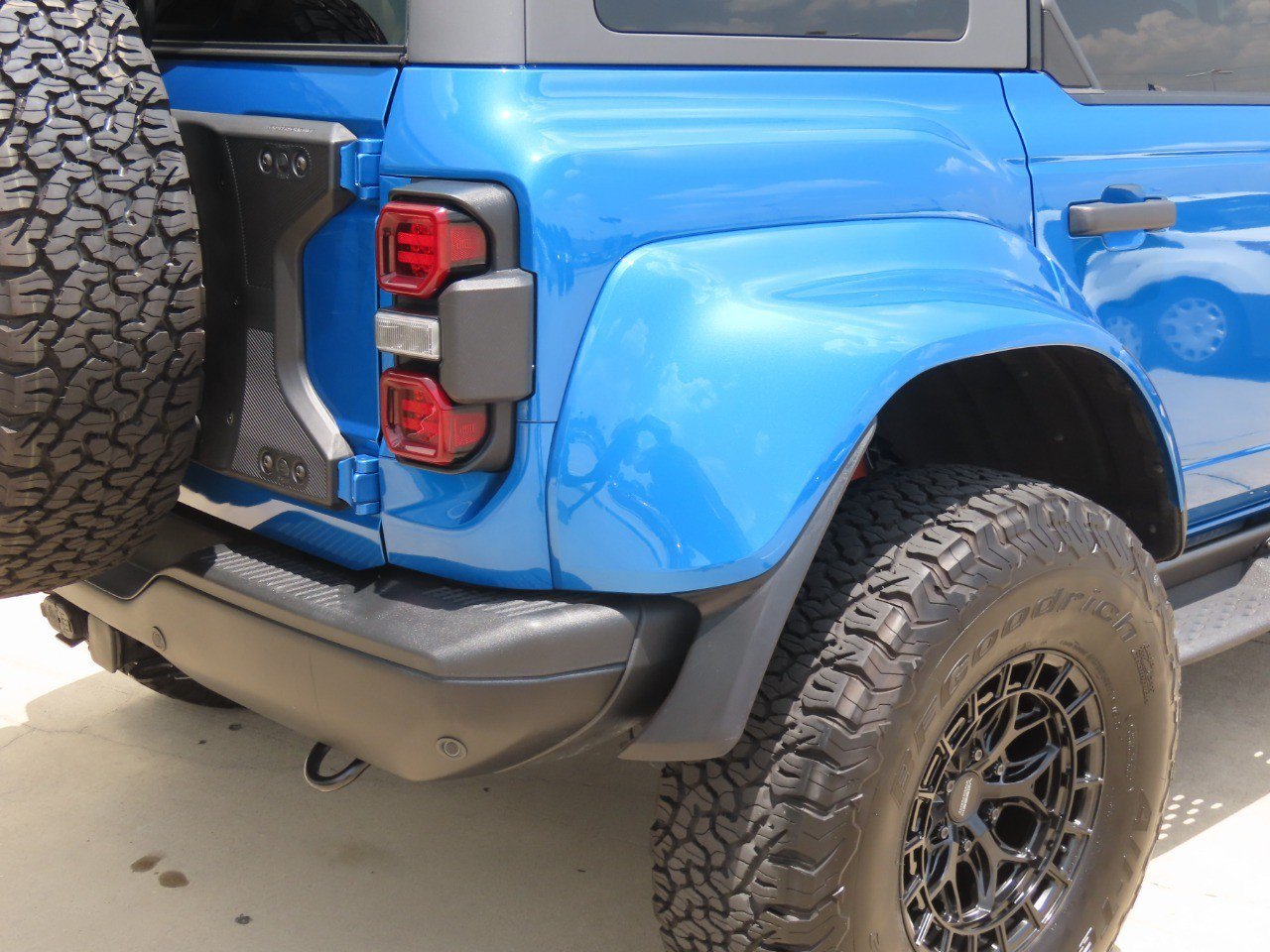 Used 2024 Ford Bronco Raptor AWD/4WD image 12