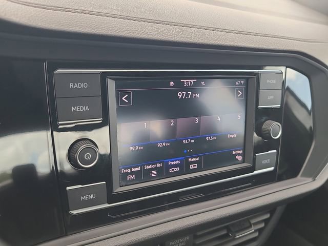 Used 2023 Volkswagen Jetta Sport image 27