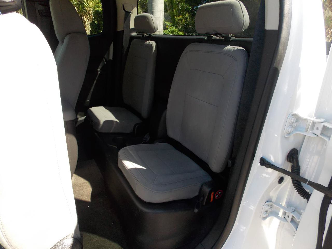 Used 2015 Chevrolet Colorado W/T w/ WT Convenience Package RWD image 14