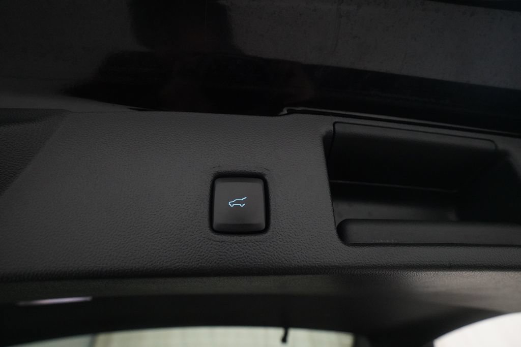 Used 2023 Ford Escape Active FWD image 15