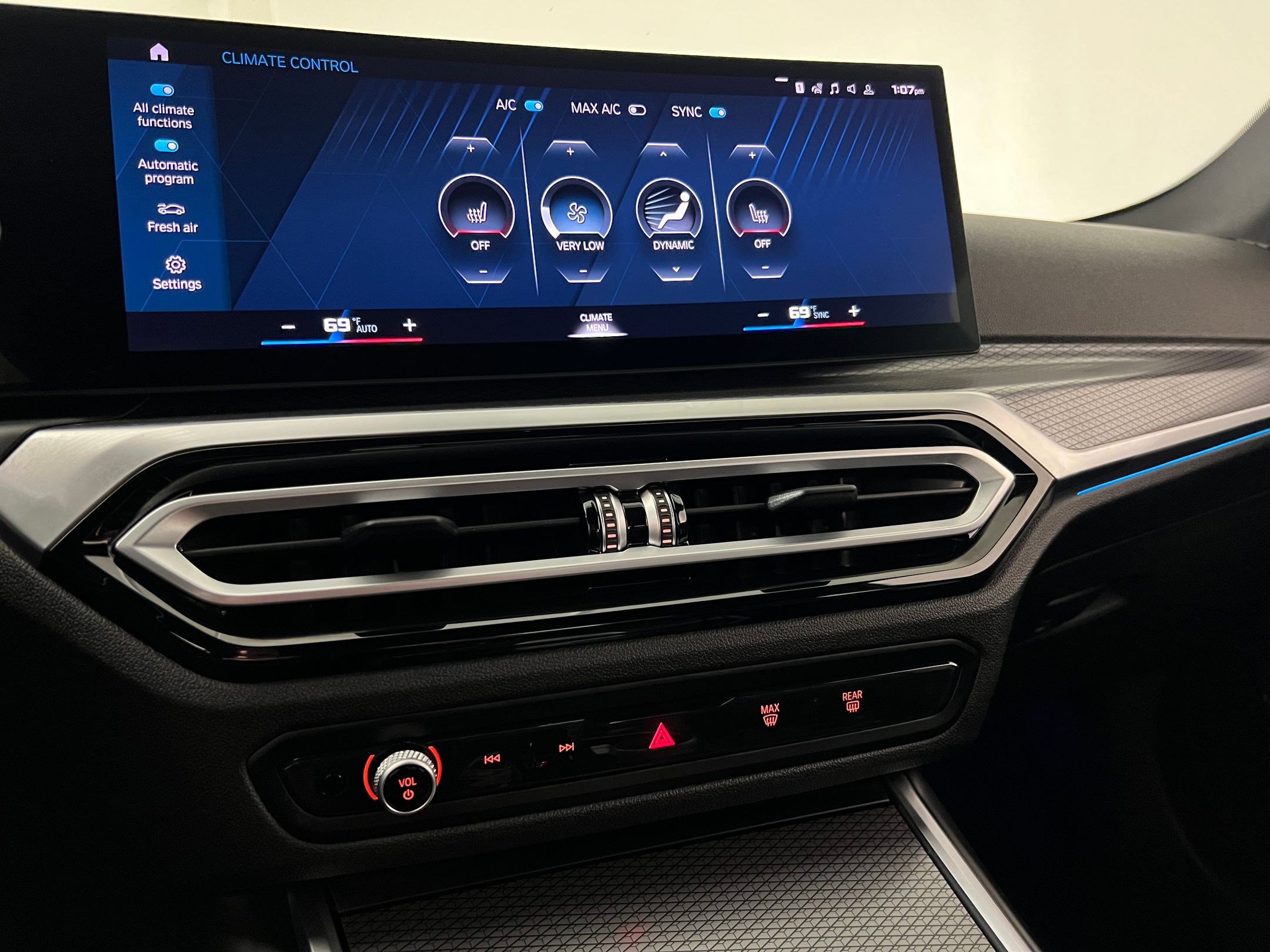 Used 2023 BMW M2 image 27