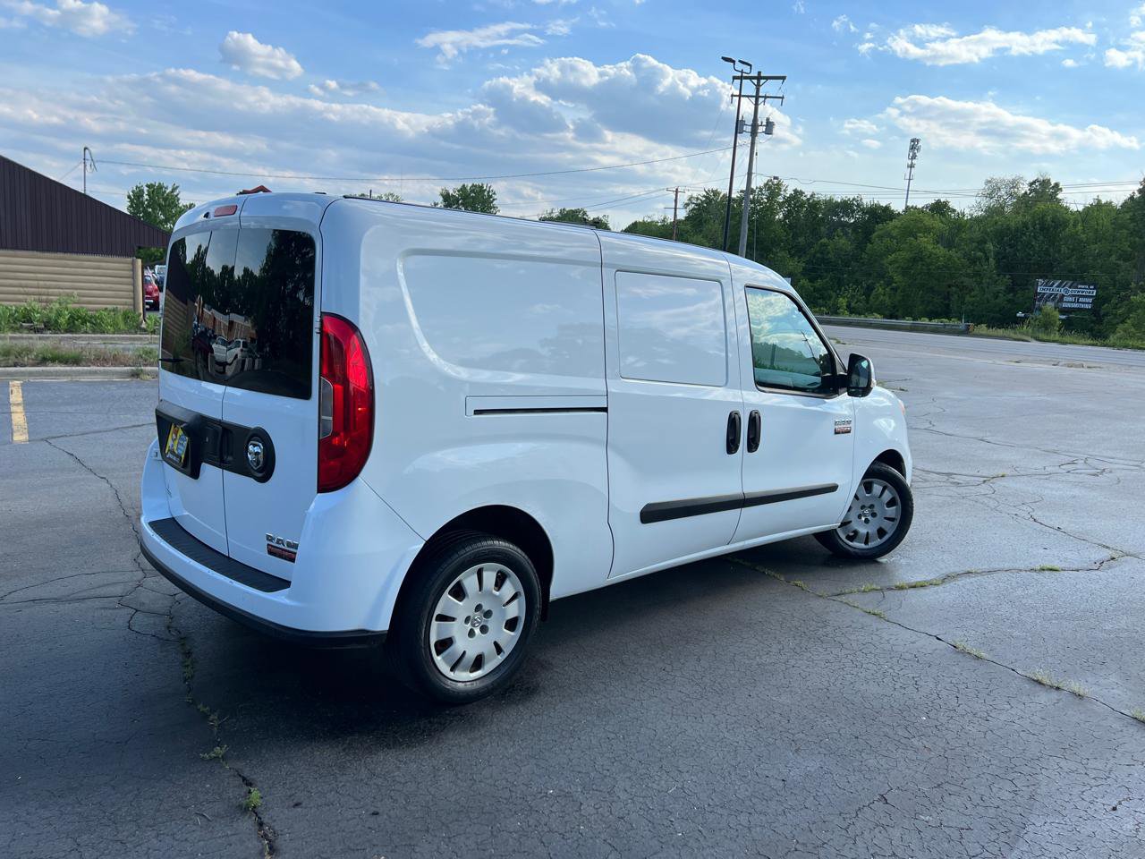 Used 2021 RAM ProMaster City Tradesman SLT FWD image 9