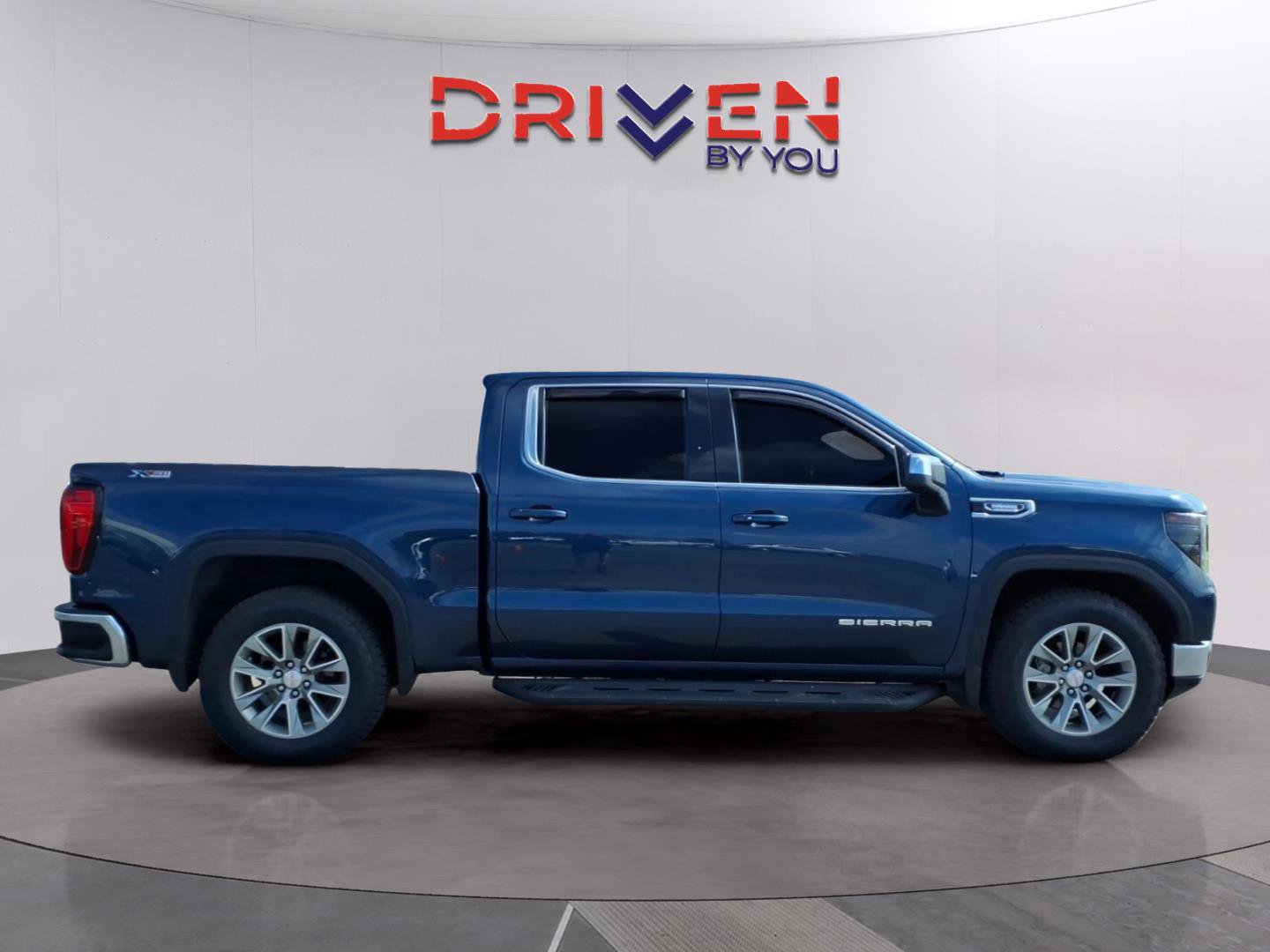 Used 2022 GMC Sierra 1500 SLE w/ X31 Off-Road Package image 6