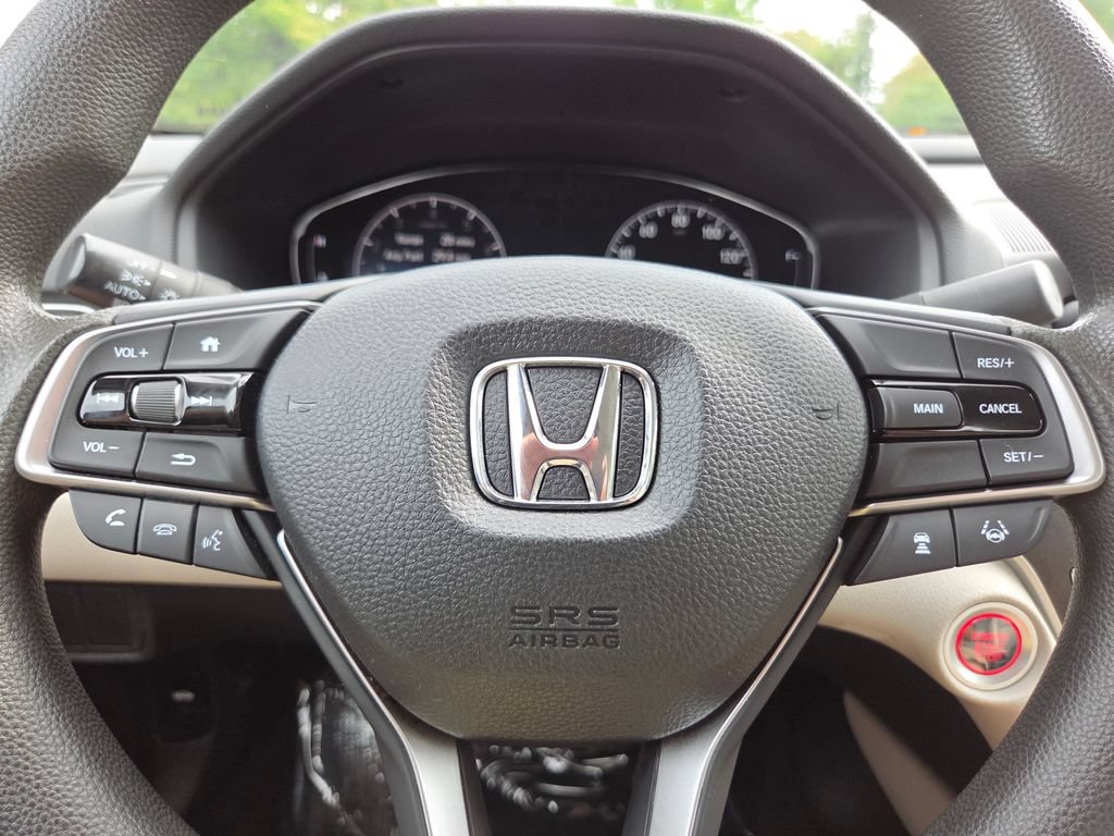 Certified 2018 Honda Accord EX image 33