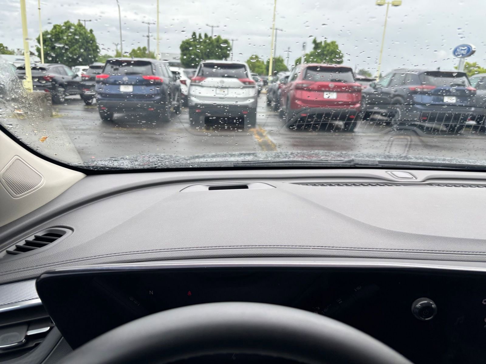 Used 2025 Buick Encore GX Preferred AWD/4WD image 34