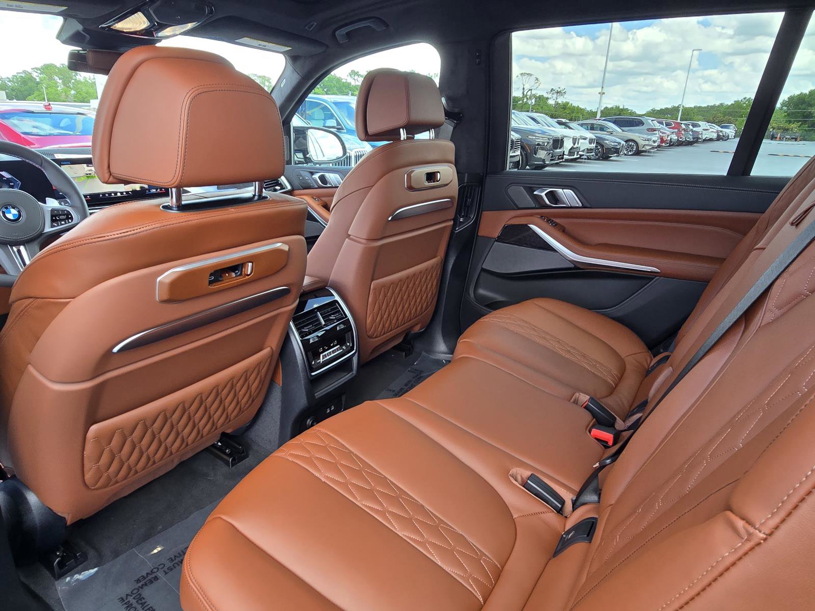 New 2027 BMW X7 M60i AWD/4WD image 13